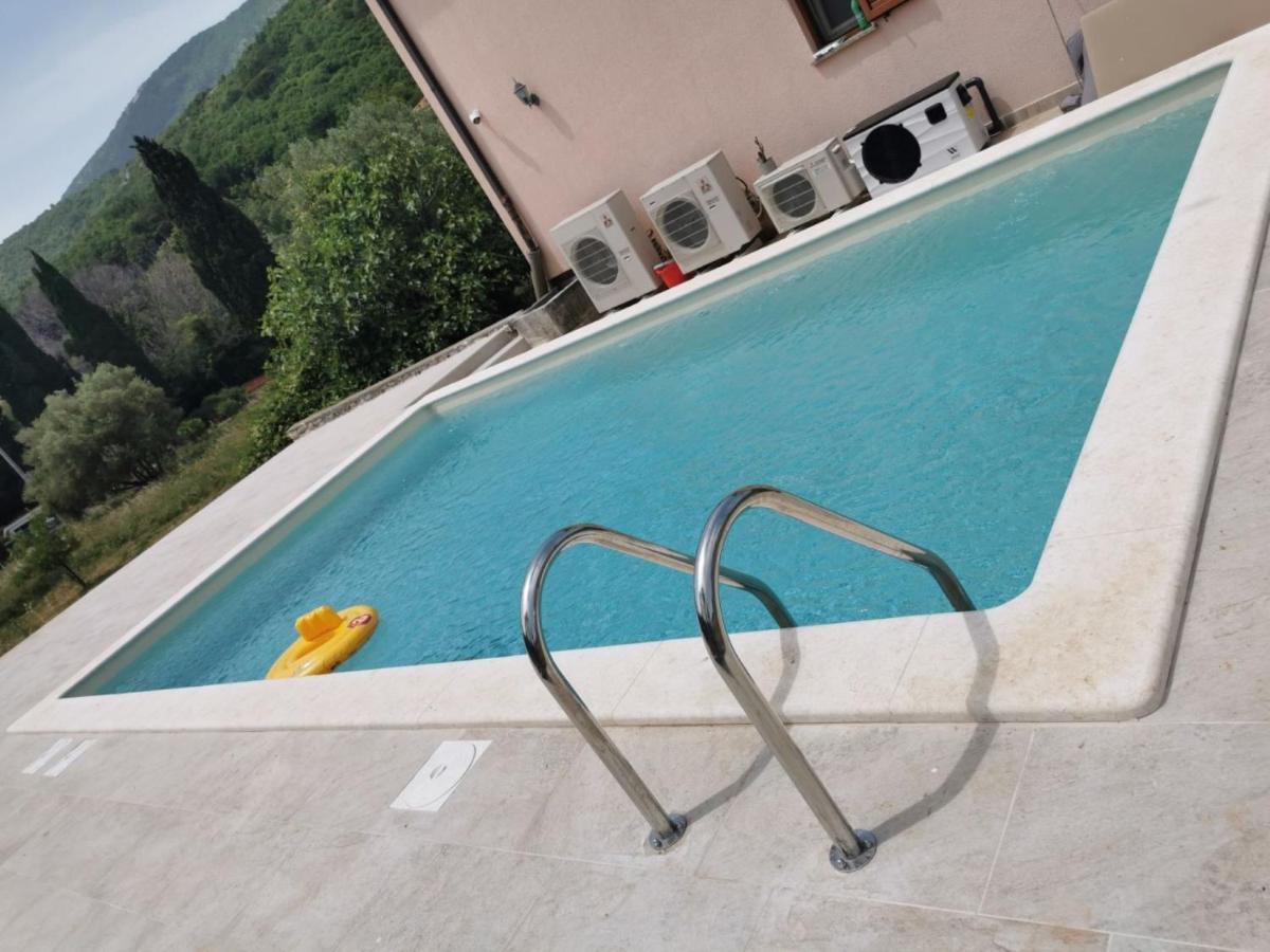 Brseč Apartments Barbara With Pool المظهر الخارجي الصورة